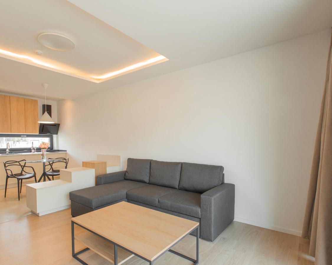 H55 Lejlighedshotel Balatonlelle Eksteriør billede