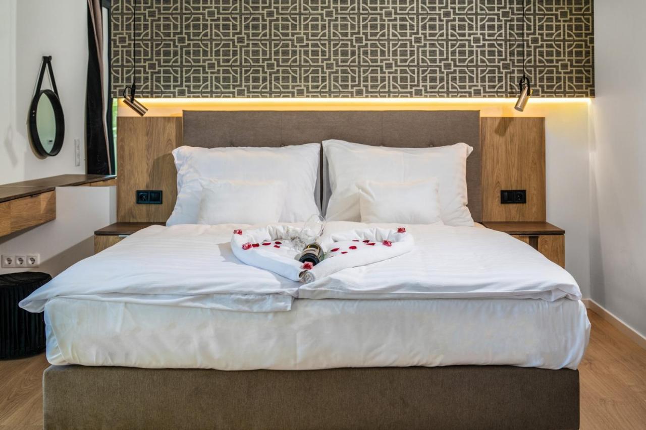 H55 Lejlighedshotel Balatonlelle Eksteriør billede