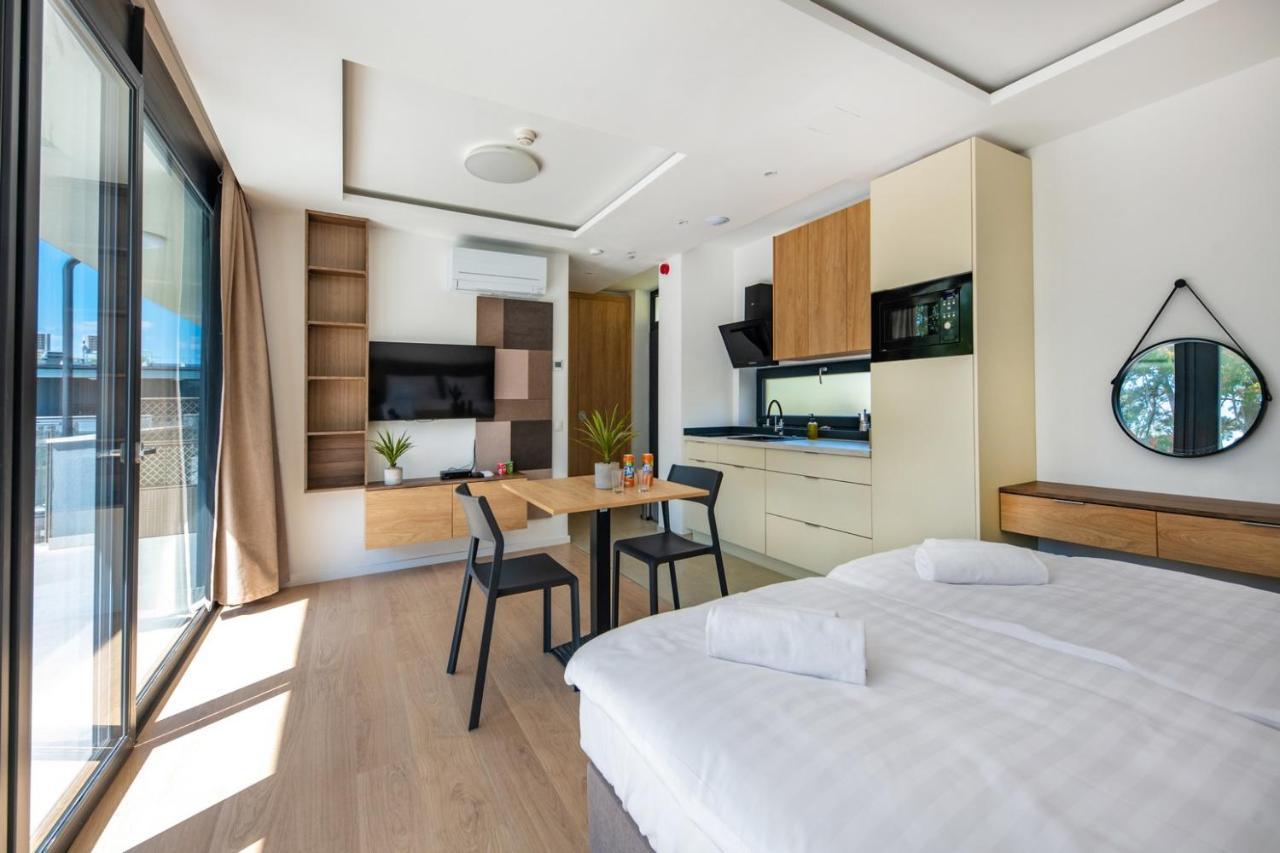 H55 Lejlighedshotel Balatonlelle Eksteriør billede