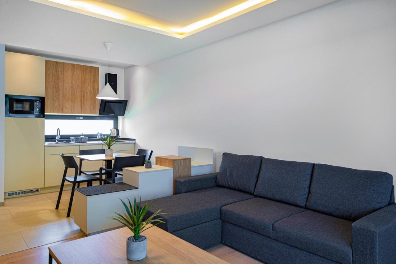 H55 Lejlighedshotel Balatonlelle Eksteriør billede