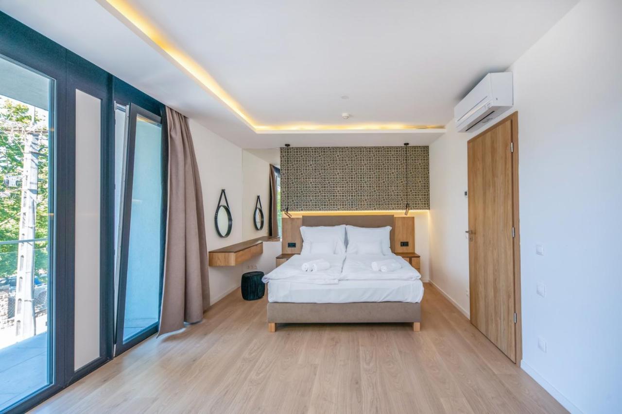 H55 Lejlighedshotel Balatonlelle Eksteriør billede